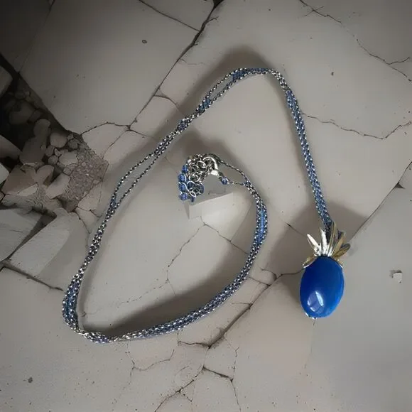 Vintage Blue Cat’s Eye Glass Pendant Necklace Silver Tone Sunburst Crown 17.5” - Picture 1 of 5